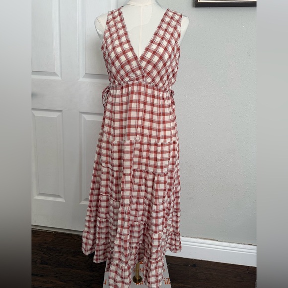 Max Studio Dresses & Skirts - Max Studio orange and White Checkered Dress